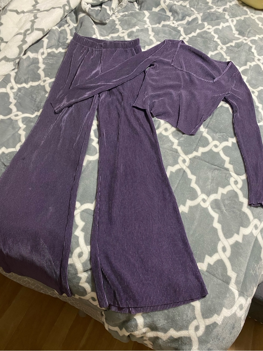purple lounge set SZ XS pants top two piece